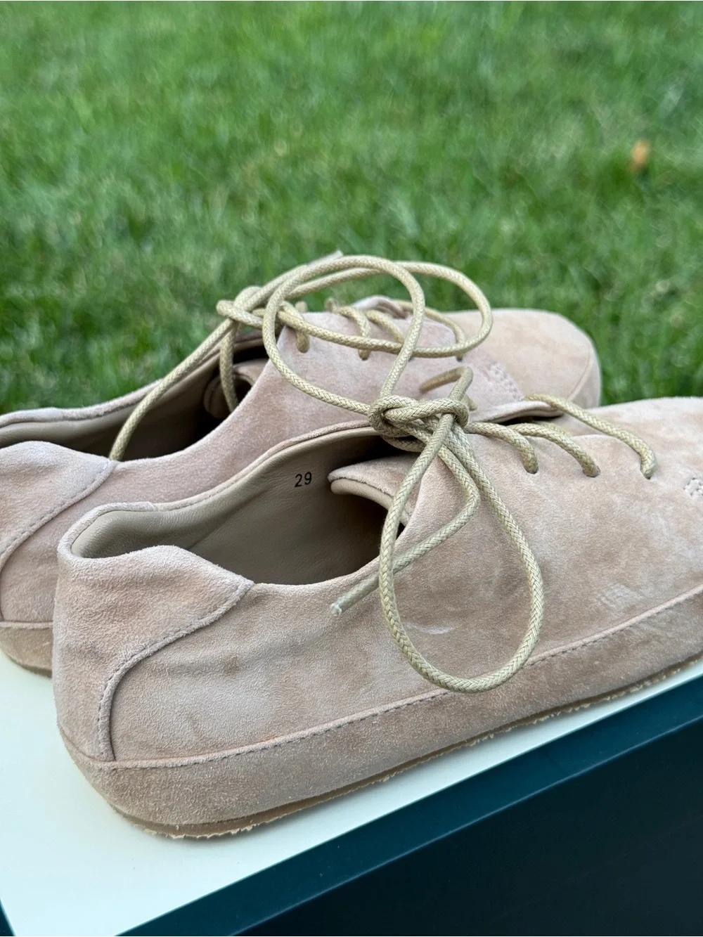 NEW GENTS by Age of Innocence Beige Suede Lace-Up Shoes / Sneakers (EU 29)
